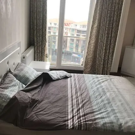 Beylikduezue Flat * איסטמבול