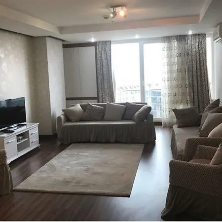 בית כפרי Beylikduezue Flat *